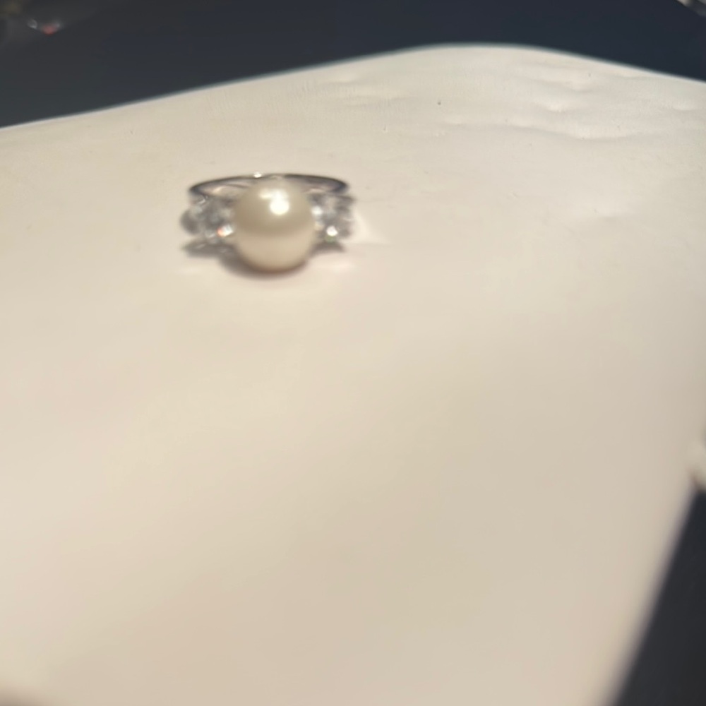 “Believe “ Silver Pearl Ring size 7
